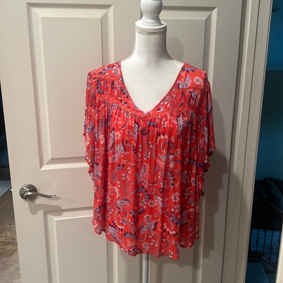 Democracy Light and Flowy Blouse XL - Picture 1 of 3